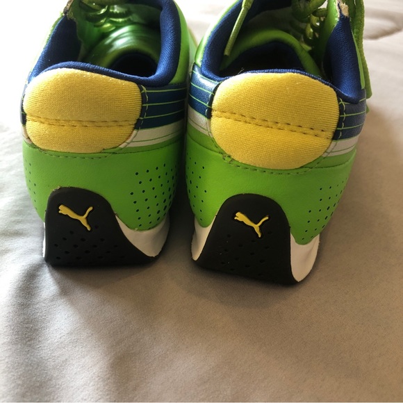 NEW Puma shoes, size 3 boy - Picture 5 of 8